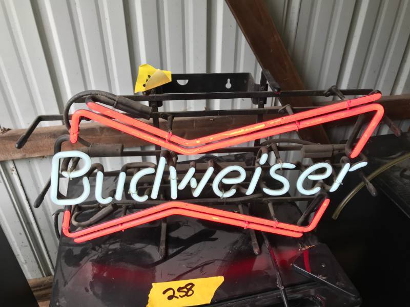 lot 255 image: Budweiser Neon Sign - Works Great