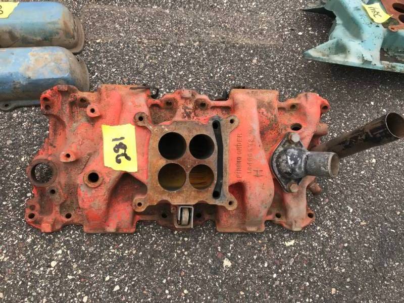 lot 281 image: Small Chevy Intake
