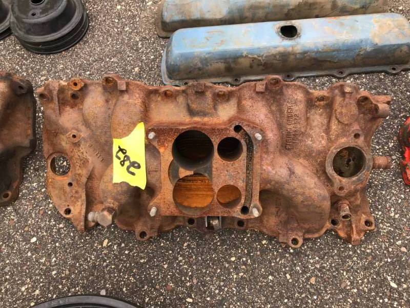 lot 282 image: Big Chevy Intake - Q-Jet
