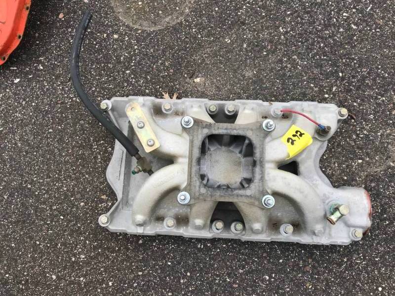 lot 292 image: Pontiac Intake