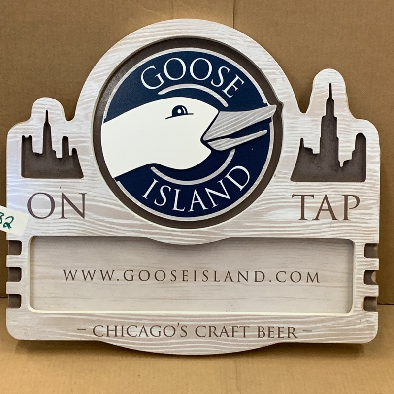 lot 32 image: Goose Island Sign