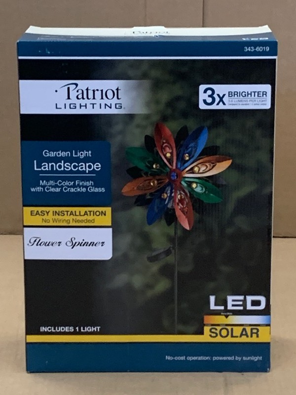 lot 37 image: New Patriot LED Flower Spinner