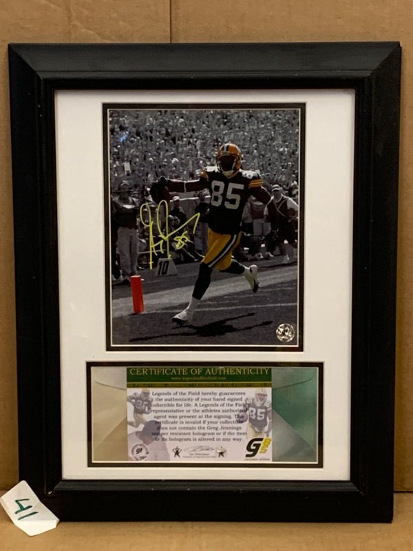 lot 41 image: Legends Of The Field Signed Greg Jennings Picture