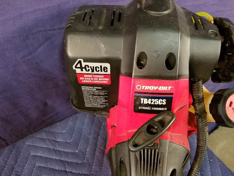 lot 8 image: &nbspTroybilt Trimmer and Attatchments