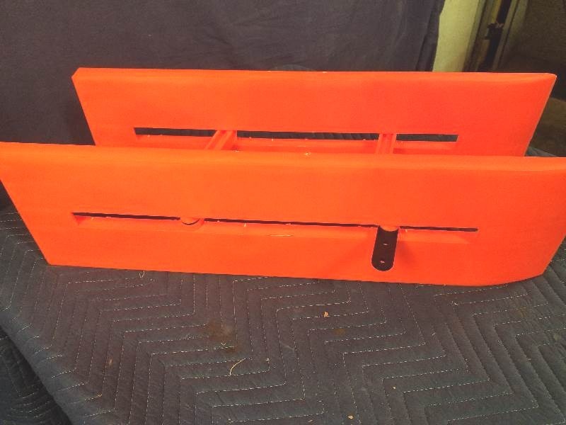 lot 24 image: Cannon Plane-R-Board