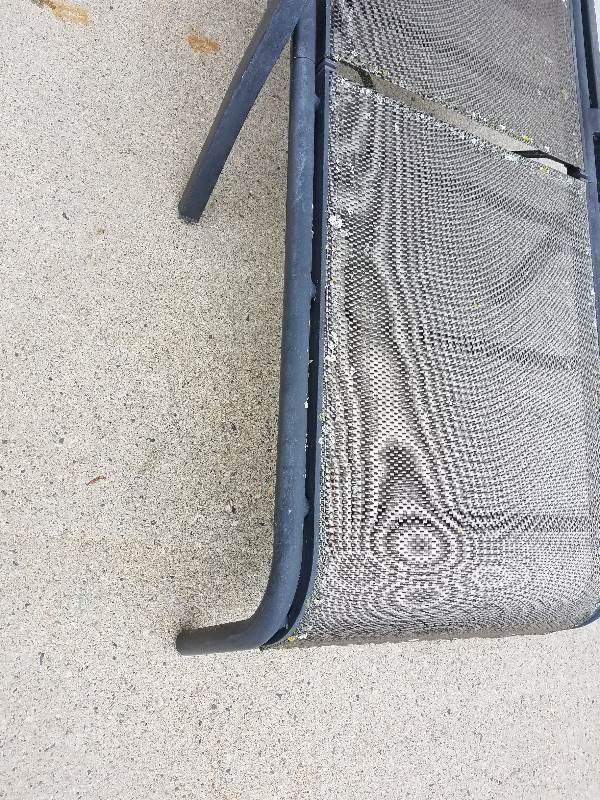 lot 30 image: Patio Lounge Chair