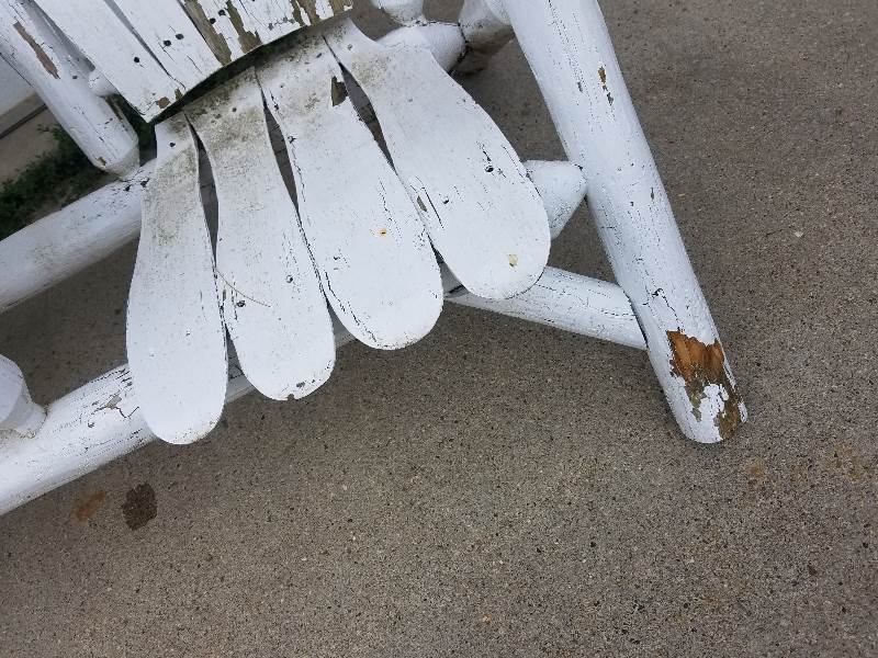 lot 31 image: Wooden Double Seated Bench