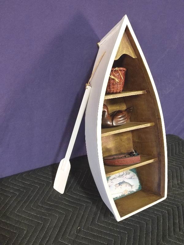 lot 33 image: Home Decor