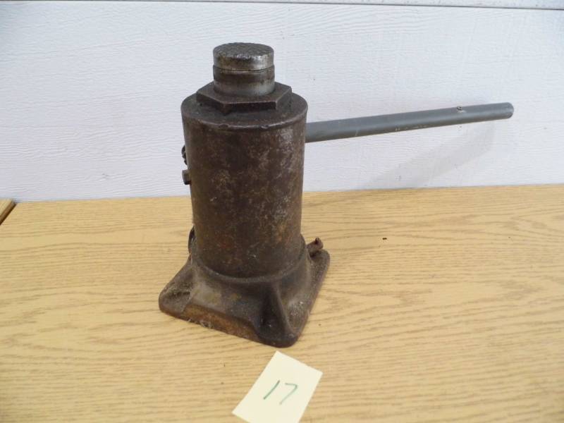 Bottle Jack