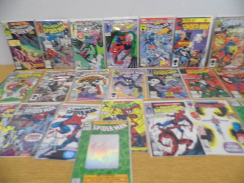 22 Spiderman Comics
