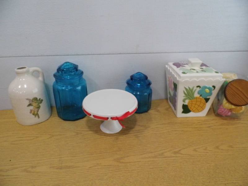 Cookie Jars - Cannisters