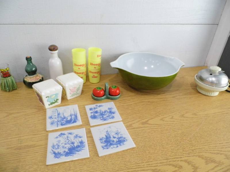 Pyrex - Egg Cooker - SP Shakers