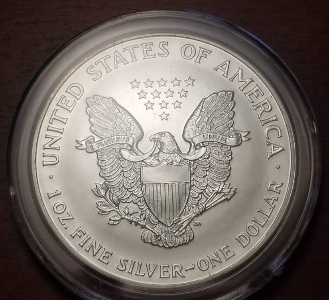 1999 AMERICAN SILVER EAGLE 1 TROY OZ. .999 FINE SILVER IN AIRTITE