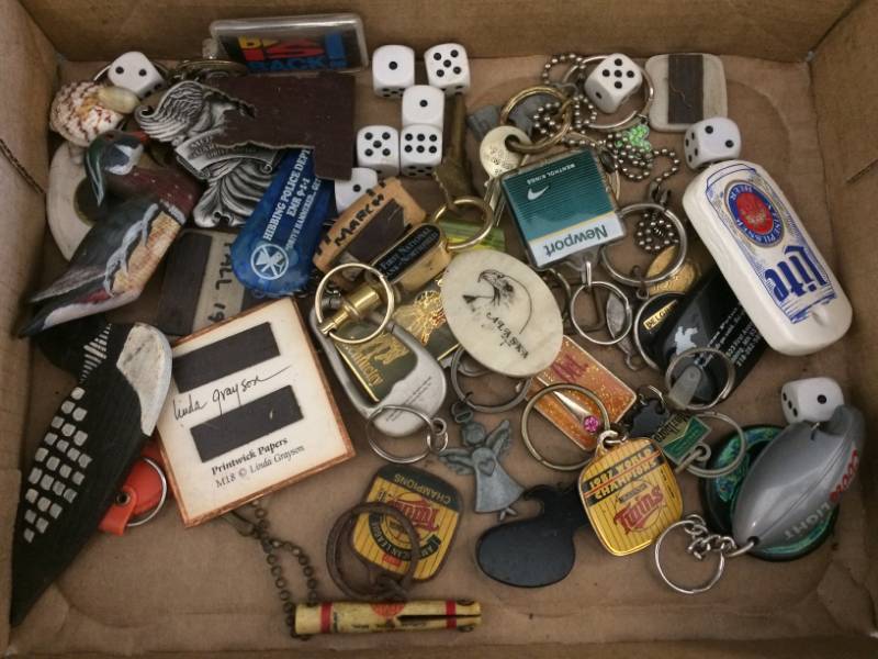 lot 7 image: Keychains, Magnets and Dice