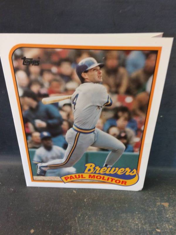 lot 15 image: Molitor Topps Folders, Vintage Reggie Jackson Card and More