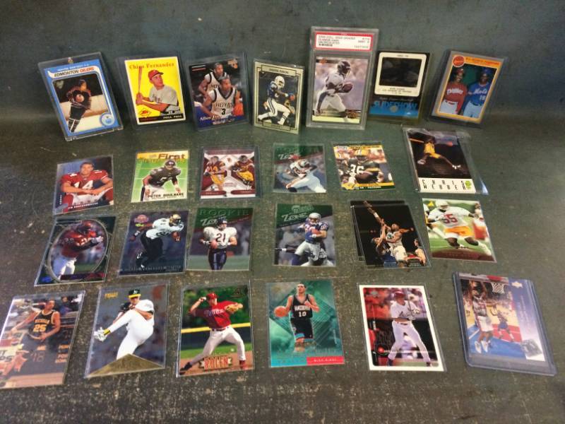 lot 29 image: Collection of Sports Rookie Cards 1960s - 2000s