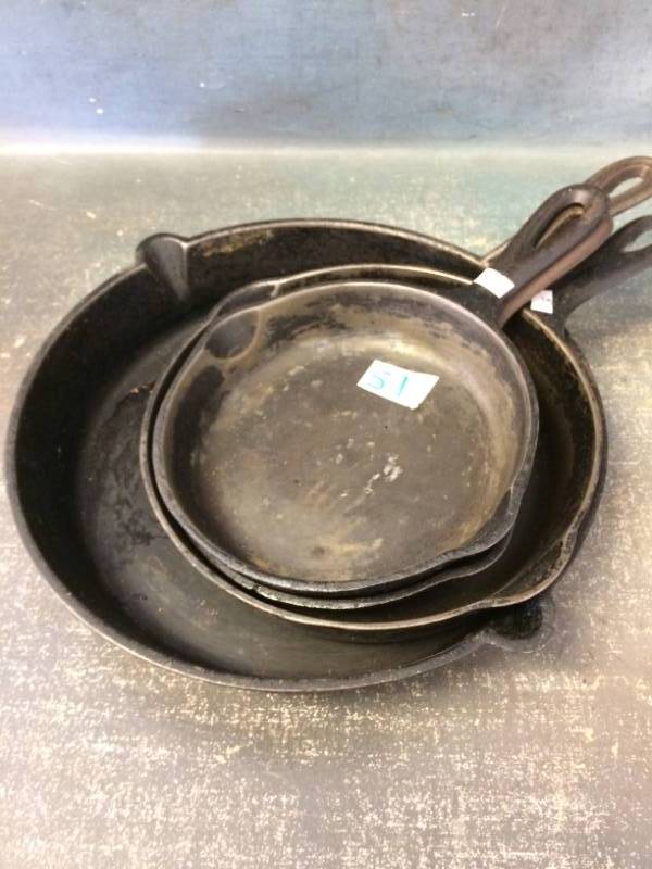 lot 51 image: Cast Iron Pans