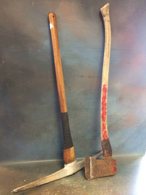 Vintage Pick Axe Head WARWOOD Mining Railroad Farming Tool 26