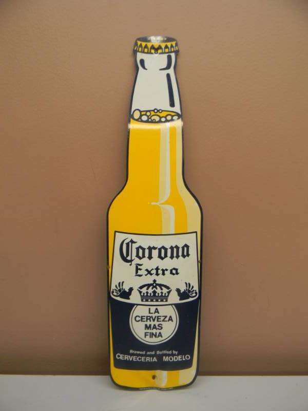 lot 21 image: VINTAGE CORONA EXTRA TIN BOTTLE BAR SIGN - APPROX 20 BY 5 - SEE PICTURES