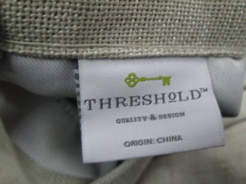Lot of 2 Threshold Curtain Panels i...