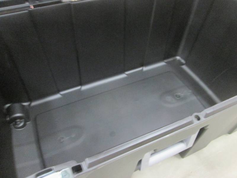 Sterilite Footlocker 31 14 x 17 5...