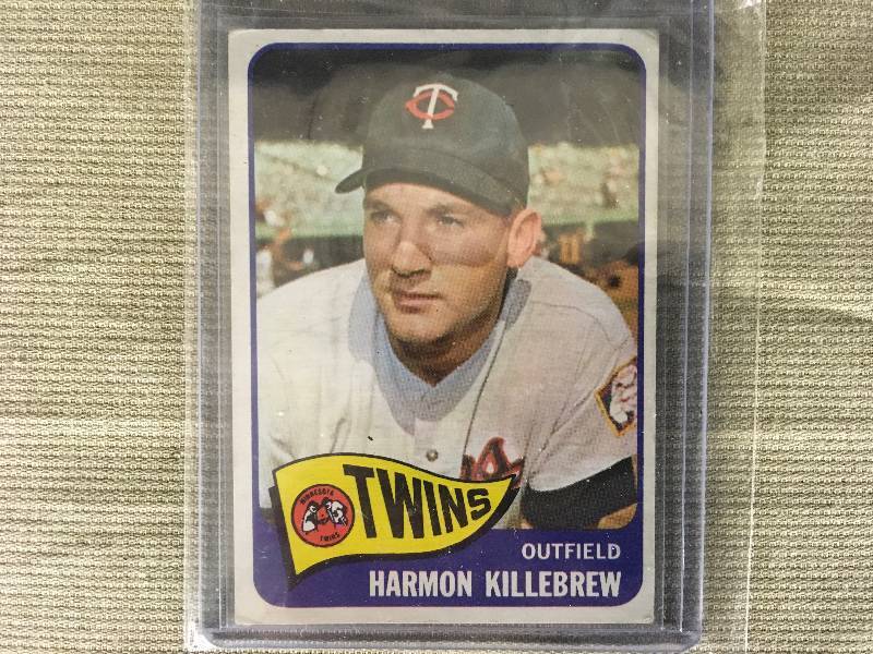 lot 393 image: 1965 Harmon Killebrew Card