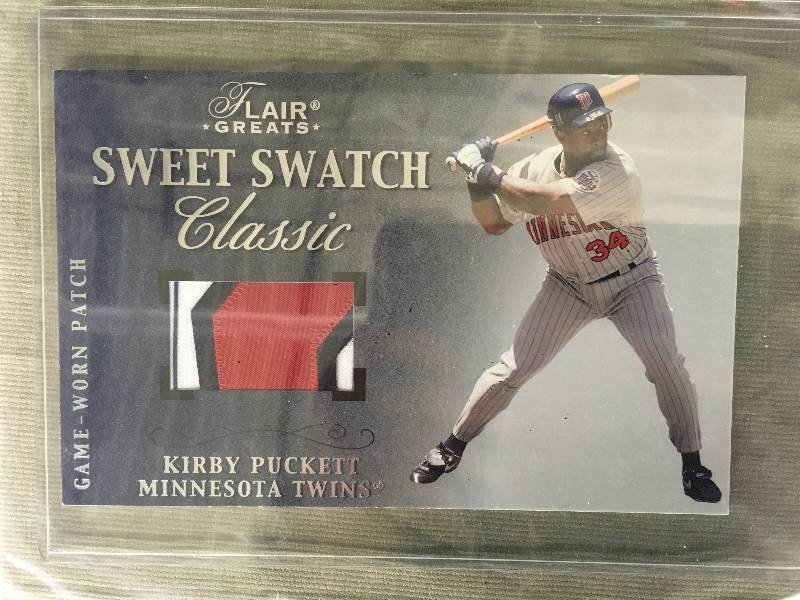 lot 401 image: Rare Oversized Kirby Puckett Game Used Patch Card 054072
