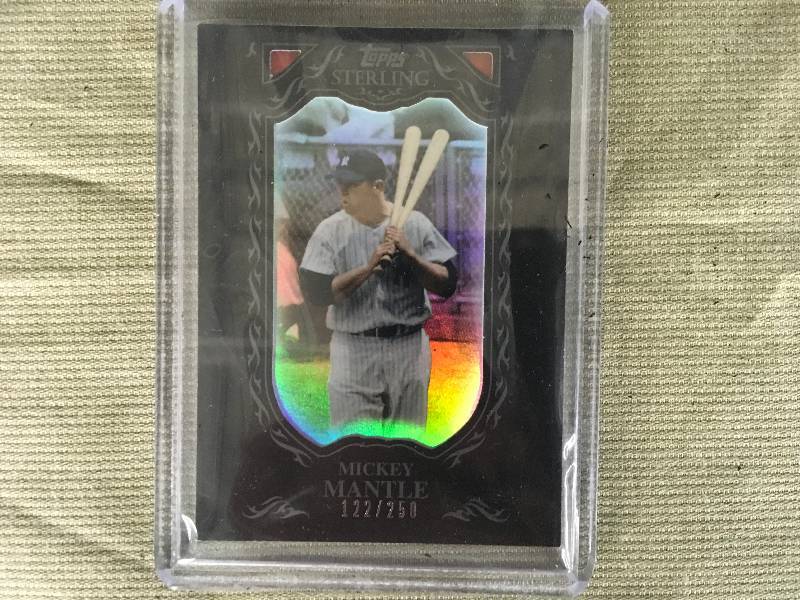 lot 404 image: Mickey Mantle Card 122250