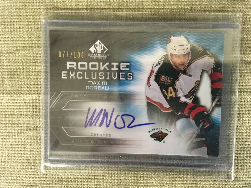 lot 422 image: Authentic Autographed Maxim Noreau Card 077100