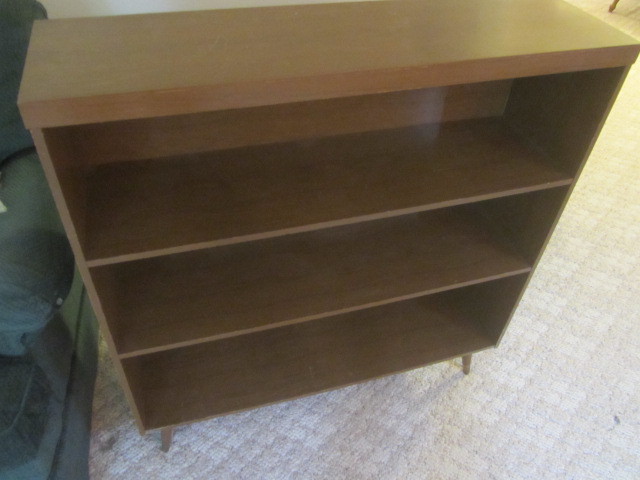Wooden Bookshelf