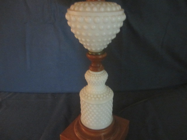 Vintage Hobnail Table Lamp