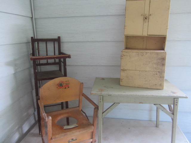 Vintage Doll Furniture
