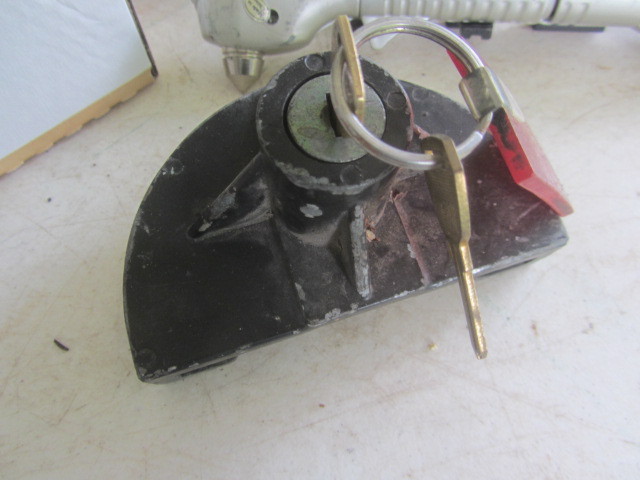Gorilla Lock, Automotive