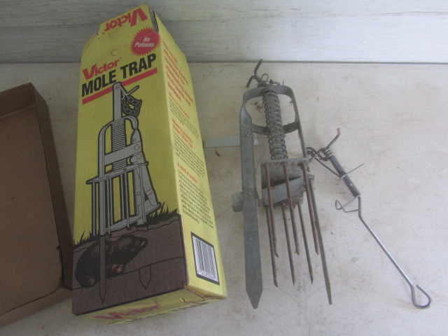 Mole & Gopher Traps