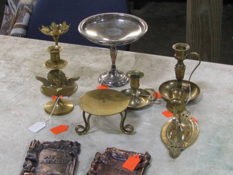 lot 6 image: Metal Ware