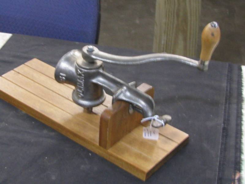 lot 23 image: Climax No. 51 Grinder