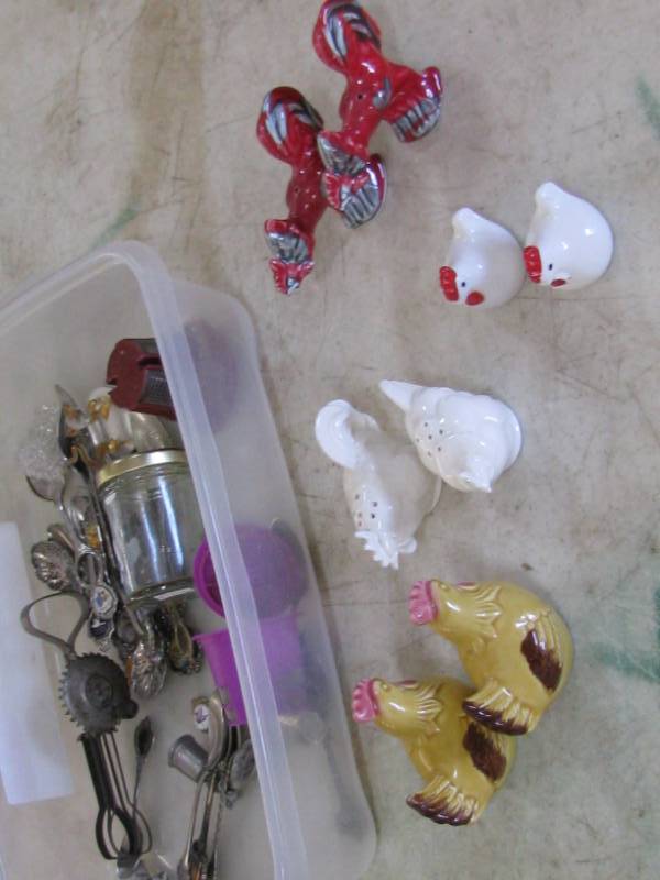 lot 72 image: Salt & Pepper Sets