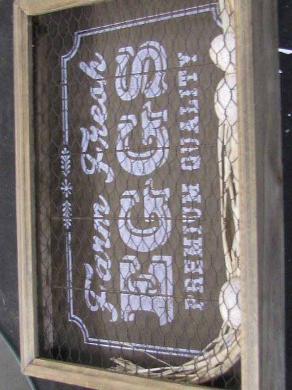 lot 78 image: Farm Fresh Eggs Sign