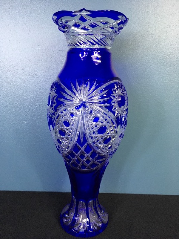 lot 1 image: Cobalt Blue Cut To Clear Vase