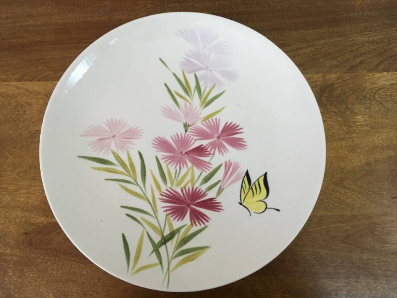 lot 83 image: Rare Red Wing Pink Spice Butterfly Dish