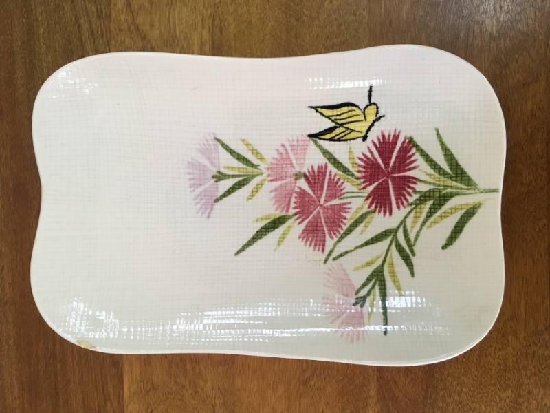lot 99 image: Rare Red Wing Pink Spice Butterfly Dish