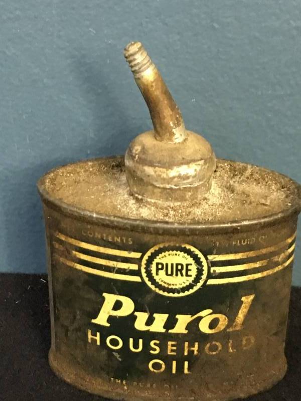 lot 111 image: Vintage Pure Purol Oil Can