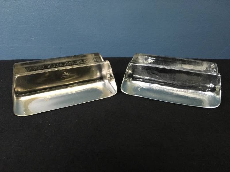 lot 125 image: Glass Pen Holder