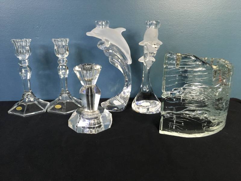 lot 127 image: Crystal Candle Stick Holders