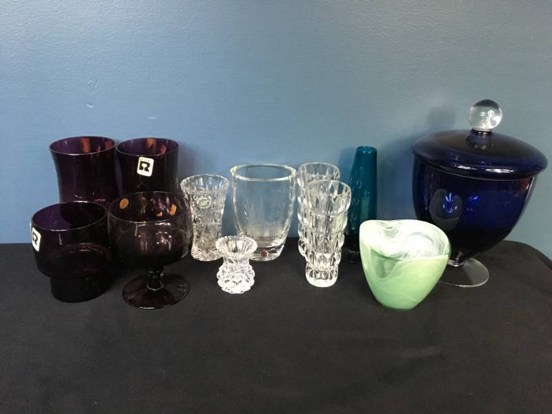 lot 130 image: Glass & Crystal
