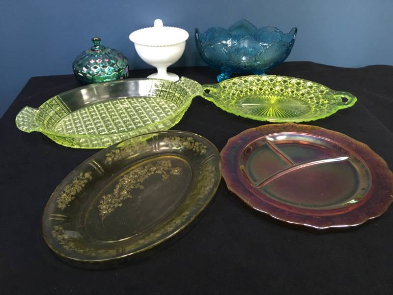 lot 139 image: Carnival & Depression Glass