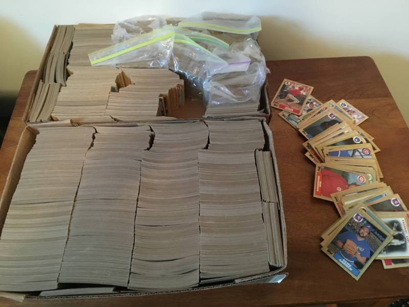 lot 165 image: Topps Baseball Cards