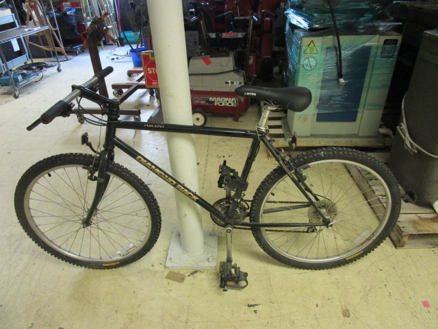 lot 316 image: DIAMOND BACK MOUNTAIN BIKE