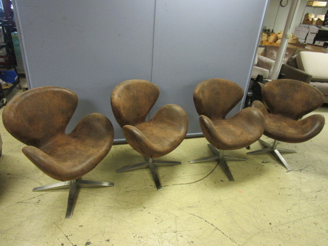 lot 333 image: FOUR SWIVEL CHAIRS