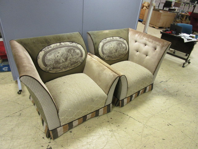 lot 339 image: PAIR OF DECORATIVE UPHOLSTERED CHAIRS